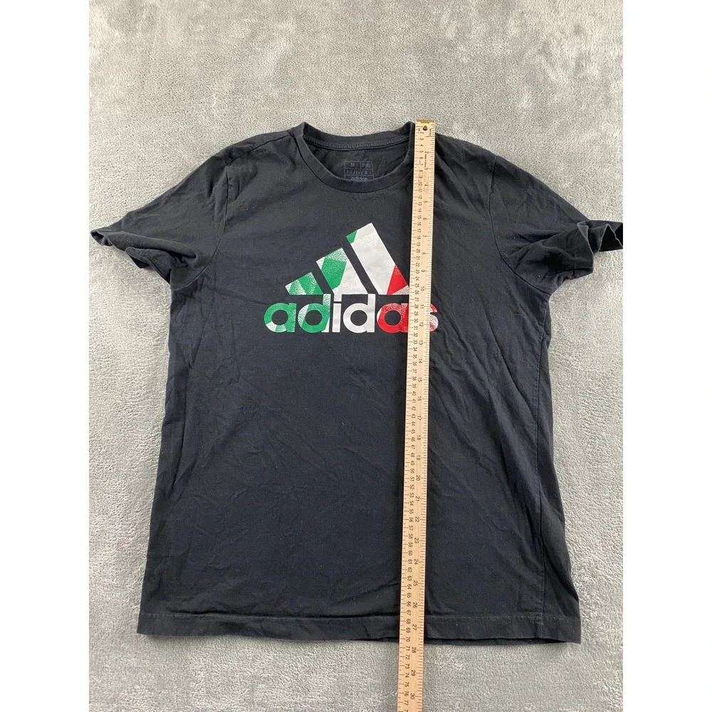Adidas Mens Graphic Logo T-Shirt Black Green White Red Flag Colors Size M